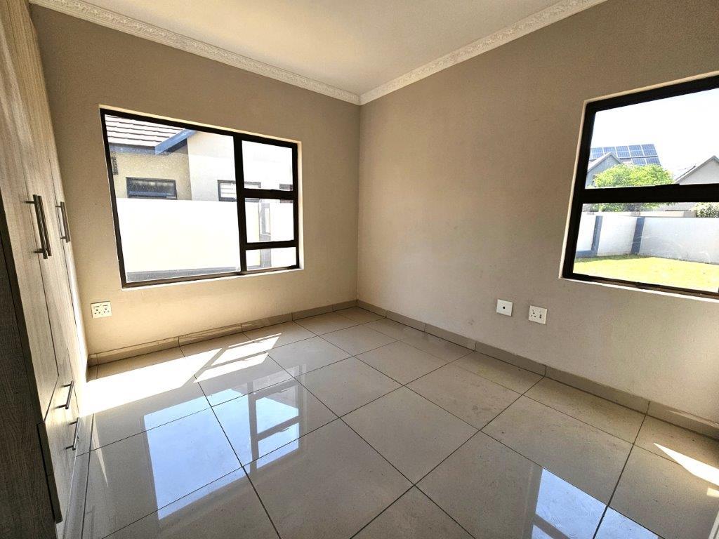 4 Bedroom Property for Sale in Melodie North West